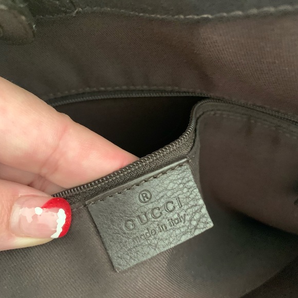 GUCCI Authentic Tote Handbag!!!❤️ - Picture 5 of 6